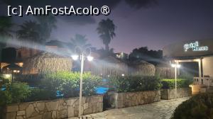 [P02] Terasa restaurantului Hera » foto by vlado2
 - 
<span class="allrVoted glyphicon glyphicon-heart hidden" id="av1523912"></span>
<a class="m-l-10 hidden" id="sv1523912" onclick="voting_Foto_DelVot(,1523912,14358)" role="button">șterge vot <span class="glyphicon glyphicon-remove"></span></a>
<a id="v91523912" class=" c-red"  onclick="voting_Foto_SetVot(1523912)" role="button"><span class="glyphicon glyphicon-heart-empty"></span> <b>LIKE</b> = Votează poza</a> <img class="hidden"  id="f1523912W9" src="/imagini/loader.gif" border="0" /><span class="AjErrMes hidden" id="e1523912ErM"></span>