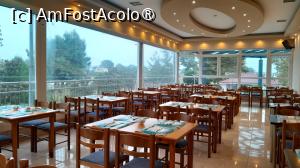 [P31] terasa restaurant pentru mic dejun » foto by Yolanda
 - 
<span class="allrVoted glyphicon glyphicon-heart hidden" id="av1393390"></span>
<a class="m-l-10 hidden" id="sv1393390" onclick="voting_Foto_DelVot(,1393390,14390)" role="button">șterge vot <span class="glyphicon glyphicon-remove"></span></a>
<a id="v91393390" class=" c-red"  onclick="voting_Foto_SetVot(1393390)" role="button"><span class="glyphicon glyphicon-heart-empty"></span> <b>LIKE</b> = Votează poza</a> <img class="hidden"  id="f1393390W9" src="/imagini/loader.gif" border="0" /><span class="AjErrMes hidden" id="e1393390ErM"></span>