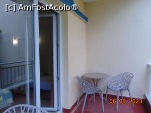[P37] balcon cu mobilier » foto by Yolanda
 - 
<span class="allrVoted glyphicon glyphicon-heart hidden" id="av1393396"></span>
<a class="m-l-10 hidden" id="sv1393396" onclick="voting_Foto_DelVot(,1393396,14390)" role="button">șterge vot <span class="glyphicon glyphicon-remove"></span></a>
<a id="v91393396" class=" c-red"  onclick="voting_Foto_SetVot(1393396)" role="button"><span class="glyphicon glyphicon-heart-empty"></span> <b>LIKE</b> = Votează poza</a> <img class="hidden"  id="f1393396W9" src="/imagini/loader.gif" border="0" /><span class="AjErrMes hidden" id="e1393396ErM"></span>