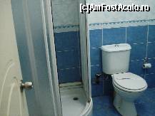 [P09] Seka Park Hotel - Baia cu cabina de duș cam veche și ruginită » foto by nicole33
 - 
<span class="allrVoted glyphicon glyphicon-heart hidden" id="av497842"></span>
<a class="m-l-10 hidden" id="sv497842" onclick="voting_Foto_DelVot(,497842,14394)" role="button">șterge vot <span class="glyphicon glyphicon-remove"></span></a>
<a id="v9497842" class=" c-red"  onclick="voting_Foto_SetVot(497842)" role="button"><span class="glyphicon glyphicon-heart-empty"></span> <b>LIKE</b> = Votează poza</a> <img class="hidden"  id="f497842W9" src="/imagini/loader.gif" border="0" /><span class="AjErrMes hidden" id="e497842ErM"></span>