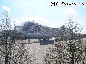 [P07] o imagine a vasul MSC-Muzica » foto by grecudoina
 - 
<span class="allrVoted glyphicon glyphicon-heart hidden" id="av438693"></span>
<a class="m-l-10 hidden" id="sv438693" onclick="voting_Foto_DelVot(,438693,14438)" role="button">șterge vot <span class="glyphicon glyphicon-remove"></span></a>
<a id="v9438693" class=" c-red"  onclick="voting_Foto_SetVot(438693)" role="button"><span class="glyphicon glyphicon-heart-empty"></span> <b>LIKE</b> = Votează poza</a> <img class="hidden"  id="f438693W9" src="/imagini/loader.gif" border="0" /><span class="AjErrMes hidden" id="e438693ErM"></span>