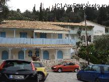 [P02] Studiouri mici cu obloane bleu marca orasului » foto by ionescunic
 - 
<span class="allrVoted glyphicon glyphicon-heart hidden" id="av83419"></span>
<a class="m-l-10 hidden" id="sv83419" onclick="voting_Foto_DelVot(,83419,14442)" role="button">șterge vot <span class="glyphicon glyphicon-remove"></span></a>
<a id="v983419" class=" c-red"  onclick="voting_Foto_SetVot(83419)" role="button"><span class="glyphicon glyphicon-heart-empty"></span> <b>LIKE</b> = Votează poza</a> <img class="hidden"  id="f83419W9" src="/imagini/loader.gif" border="0" /><span class="AjErrMes hidden" id="e83419ErM"></span>