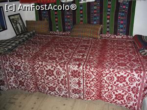 [P14] Laița, sau patul.  » foto by Zoazore
 - 
<span class="allrVoted glyphicon glyphicon-heart hidden" id="av912643"></span>
<a class="m-l-10 hidden" id="sv912643" onclick="voting_Foto_DelVot(,912643,14443)" role="button">șterge vot <span class="glyphicon glyphicon-remove"></span></a>
<a id="v9912643" class=" c-red"  onclick="voting_Foto_SetVot(912643)" role="button"><span class="glyphicon glyphicon-heart-empty"></span> <b>LIKE</b> = Votează poza</a> <img class="hidden"  id="f912643W9" src="/imagini/loader.gif" border="0" /><span class="AjErrMes hidden" id="e912643ErM"></span>