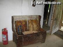 [P18] lada de zestre...binecunoscuta in traditia familiilor taranesti » foto by mirelutza
 - 
<span class="allrVoted glyphicon glyphicon-heart hidden" id="av102591"></span>
<a class="m-l-10 hidden" id="sv102591" onclick="voting_Foto_DelVot(,102591,14443)" role="button">șterge vot <span class="glyphicon glyphicon-remove"></span></a>
<a id="v9102591" class=" c-red"  onclick="voting_Foto_SetVot(102591)" role="button"><span class="glyphicon glyphicon-heart-empty"></span> <b>LIKE</b> = Votează poza</a> <img class="hidden"  id="f102591W9" src="/imagini/loader.gif" border="0" /><span class="AjErrMes hidden" id="e102591ErM"></span>