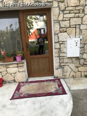 [P49] Camera de sub garsoniera noastră. 2017 » foto by krisstinna
 - 
<span class="allrVoted glyphicon glyphicon-heart hidden" id="av868724"></span>
<a class="m-l-10 hidden" id="sv868724" onclick="voting_Foto_DelVot(,868724,14457)" role="button">șterge vot <span class="glyphicon glyphicon-remove"></span></a>
<a id="v9868724" class=" c-red"  onclick="voting_Foto_SetVot(868724)" role="button"><span class="glyphicon glyphicon-heart-empty"></span> <b>LIKE</b> = Votează poza</a> <img class="hidden"  id="f868724W9" src="/imagini/loader.gif" border="0" /><span class="AjErrMes hidden" id="e868724ErM"></span>
