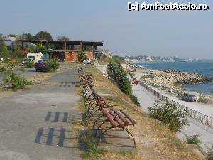 [P21] aici se incheie plimbarea pe faleza de sus, trebuie sa cobori, tot pe o scara din aia fara balustrada si abrupta. faleza de jos se continua! :)  » foto by alle4295
 - 
<span class="allrVoted glyphicon glyphicon-heart hidden" id="av648204"></span>
<a class="m-l-10 hidden" id="sv648204" onclick="voting_Foto_DelVot(,648204,14458)" role="button">șterge vot <span class="glyphicon glyphicon-remove"></span></a>
<a id="v9648204" class=" c-red"  onclick="voting_Foto_SetVot(648204)" role="button"><span class="glyphicon glyphicon-heart-empty"></span> <b>LIKE</b> = Votează poza</a> <img class="hidden"  id="f648204W9" src="/imagini/loader.gif" border="0" /><span class="AjErrMes hidden" id="e648204ErM"></span>