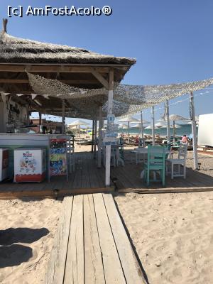 [P56] Barul The Beach » foto by krisstinna
 - 
<span class="allrVoted glyphicon glyphicon-heart hidden" id="av1175556"></span>
<a class="m-l-10 hidden" id="sv1175556" onclick="voting_Foto_DelVot(,1175556,14458)" role="button">șterge vot <span class="glyphicon glyphicon-remove"></span></a>
<a id="v91175556" class=" c-red"  onclick="voting_Foto_SetVot(1175556)" role="button"><span class="glyphicon glyphicon-heart-empty"></span> <b>LIKE</b> = Votează poza</a> <img class="hidden"  id="f1175556W9" src="/imagini/loader.gif" border="0" /><span class="AjErrMes hidden" id="e1175556ErM"></span>