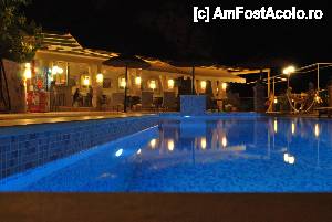 [P05] Piscina Kastro Maistro Lefkada.  » foto by RamonaH*
 - 
<span class="allrVoted glyphicon glyphicon-heart hidden" id="av434377"></span>
<a class="m-l-10 hidden" id="sv434377" onclick="voting_Foto_DelVot(,434377,14459)" role="button">șterge vot <span class="glyphicon glyphicon-remove"></span></a>
<a id="v9434377" class=" c-red"  onclick="voting_Foto_SetVot(434377)" role="button"><span class="glyphicon glyphicon-heart-empty"></span> <b>LIKE</b> = Votează poza</a> <img class="hidden"  id="f434377W9" src="/imagini/loader.gif" border="0" /><span class="AjErrMes hidden" id="e434377ErM"></span>