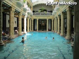 [P02] Gellert spa -bazin olimpic-stil art nouveau » foto by holidaydreamer
 - 
<span class="allrVoted glyphicon glyphicon-heart hidden" id="av435378"></span>
<a class="m-l-10 hidden" id="sv435378" onclick="voting_Foto_DelVot(,435378,14480)" role="button">șterge vot <span class="glyphicon glyphicon-remove"></span></a>
<a id="v9435378" class=" c-red"  onclick="voting_Foto_SetVot(435378)" role="button"><span class="glyphicon glyphicon-heart-empty"></span> <b>LIKE</b> = Votează poza</a> <img class="hidden"  id="f435378W9" src="/imagini/loader.gif" border="0" /><span class="AjErrMes hidden" id="e435378ErM"></span>