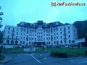 [P05] hotelul Palace vedere din fata » foto by ciucuadrian
 - 
<span class="allrVoted glyphicon glyphicon-heart hidden" id="av435464"></span>
<a class="m-l-10 hidden" id="sv435464" onclick="voting_Foto_DelVot(,435464,14481)" role="button">șterge vot <span class="glyphicon glyphicon-remove"></span></a>
<a id="v9435464" class=" c-red"  onclick="voting_Foto_SetVot(435464)" role="button"><span class="glyphicon glyphicon-heart-empty"></span> <b>LIKE</b> = Votează poza</a> <img class="hidden"  id="f435464W9" src="/imagini/loader.gif" border="0" /><span class="AjErrMes hidden" id="e435464ErM"></span>