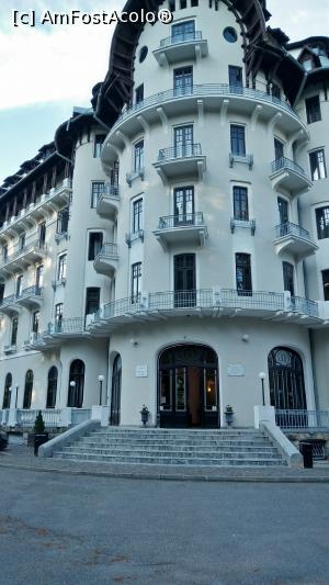 [P01] Foto hotel intrare parcare » foto by mirceav
 - 
<span class="allrVoted glyphicon glyphicon-heart hidden" id="av1066919"></span>
<a class="m-l-10 hidden" id="sv1066919" onclick="voting_Foto_DelVot(,1066919,14481)" role="button">șterge vot <span class="glyphicon glyphicon-remove"></span></a>
<a id="v91066919" class=" c-red"  onclick="voting_Foto_SetVot(1066919)" role="button"><span class="glyphicon glyphicon-heart-empty"></span> <b>LIKE</b> = Votează poza</a> <img class="hidden"  id="f1066919W9" src="/imagini/loader.gif" border="0" /><span class="AjErrMes hidden" id="e1066919ErM"></span>