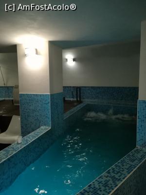 [P20] Jacuzzi » foto by olteanul2010
 - 
<span class="allrVoted glyphicon glyphicon-heart hidden" id="av1143675"></span>
<a class="m-l-10 hidden" id="sv1143675" onclick="voting_Foto_DelVot(,1143675,14481)" role="button">șterge vot <span class="glyphicon glyphicon-remove"></span></a>
<a id="v91143675" class=" c-red"  onclick="voting_Foto_SetVot(1143675)" role="button"><span class="glyphicon glyphicon-heart-empty"></span> <b>LIKE</b> = Votează poza</a> <img class="hidden"  id="f1143675W9" src="/imagini/loader.gif" border="0" /><span class="AjErrMes hidden" id="e1143675ErM"></span>