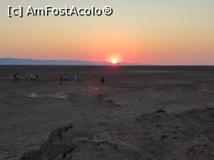 [P06] Rasarit de soare in desert » foto by vargacalin
 - 
<span class="allrVoted glyphicon glyphicon-heart hidden" id="av1315532"></span>
<a class="m-l-10 hidden" id="sv1315532" onclick="voting_Foto_DelVot(,1315532,14494)" role="button">șterge vot <span class="glyphicon glyphicon-remove"></span></a>
<a id="v91315532" class=" c-red"  onclick="voting_Foto_SetVot(1315532)" role="button"><span class="glyphicon glyphicon-heart-empty"></span> <b>LIKE</b> = Votează poza</a> <img class="hidden"  id="f1315532W9" src="/imagini/loader.gif" border="0" /><span class="AjErrMes hidden" id="e1315532ErM"></span>