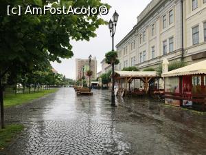 [P19] Zonă pietonală și terase » foto by AZE
 - 
<span class="allrVoted glyphicon glyphicon-heart hidden" id="av1330196"></span>
<a class="m-l-10 hidden" id="sv1330196" onclick="voting_Foto_DelVot(,1330196,14513)" role="button">șterge vot <span class="glyphicon glyphicon-remove"></span></a>
<a id="v91330196" class=" c-red"  onclick="voting_Foto_SetVot(1330196)" role="button"><span class="glyphicon glyphicon-heart-empty"></span> <b>LIKE</b> = Votează poza</a> <img class="hidden"  id="f1330196W9" src="/imagini/loader.gif" border="0" /><span class="AjErrMes hidden" id="e1330196ErM"></span>