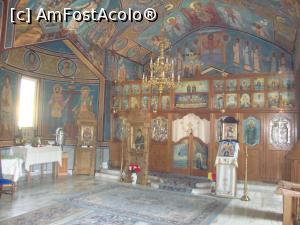 [P11] Mănăstirea ”Sfânta Elena de la mare” - fotografie din interiorul bisericii.  » foto by Floryn81
 - 
<span class="allrVoted glyphicon glyphicon-heart hidden" id="av753293"></span>
<a class="m-l-10 hidden" id="sv753293" onclick="voting_Foto_DelVot(,753293,14525)" role="button">șterge vot <span class="glyphicon glyphicon-remove"></span></a>
<a id="v9753293" class=" c-red"  onclick="voting_Foto_SetVot(753293)" role="button"><span class="glyphicon glyphicon-heart-empty"></span> <b>LIKE</b> = Votează poza</a> <img class="hidden"  id="f753293W9" src="/imagini/loader.gif" border="0" /><span class="AjErrMes hidden" id="e753293ErM"></span>