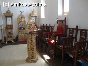 [P38] Într-una dintre aceste strane s-a odihnit băiatul nostru pentru câteva minute, timp în care noi am admirat interiorul acestei biserici.  » foto by Floryn81
 - 
<span class="allrVoted glyphicon glyphicon-heart hidden" id="av753327"></span>
<a class="m-l-10 hidden" id="sv753327" onclick="voting_Foto_DelVot(,753327,14525)" role="button">șterge vot <span class="glyphicon glyphicon-remove"></span></a>
<a id="v9753327" class=" c-red"  onclick="voting_Foto_SetVot(753327)" role="button"><span class="glyphicon glyphicon-heart-empty"></span> <b>LIKE</b> = Votează poza</a> <img class="hidden"  id="f753327W9" src="/imagini/loader.gif" border="0" /><span class="AjErrMes hidden" id="e753327ErM"></span>