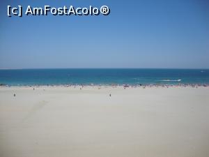 [P11] Eforie Nord - Sâmbătă după-amiază am ajuns la Eforie Nord pentru o altă repriză de plajă. Privim către plaja refăcută de pe faleza înaltă a staţiunii. » foto by Floryn81
 - 
<span class="allrVoted glyphicon glyphicon-heart hidden" id="av880707"></span>
<a class="m-l-10 hidden" id="sv880707" onclick="voting_Foto_DelVot(,880707,14525)" role="button">șterge vot <span class="glyphicon glyphicon-remove"></span></a>
<a id="v9880707" class=" c-red"  onclick="voting_Foto_SetVot(880707)" role="button"><span class="glyphicon glyphicon-heart-empty"></span> <b>LIKE</b> = Votează poza</a> <img class="hidden"  id="f880707W9" src="/imagini/loader.gif" border="0" /><span class="AjErrMes hidden" id="e880707ErM"></span>