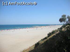 [P12] Eforie Nord - Admirăm de pe faleza înaltă plaja lată a staţiunii.  » foto by Floryn81
 - 
<span class="allrVoted glyphicon glyphicon-heart hidden" id="av880711"></span>
<a class="m-l-10 hidden" id="sv880711" onclick="voting_Foto_DelVot(,880711,14525)" role="button">șterge vot <span class="glyphicon glyphicon-remove"></span></a>
<a id="v9880711" class=" c-red"  onclick="voting_Foto_SetVot(880711)" role="button"><span class="glyphicon glyphicon-heart-empty"></span> <b>LIKE</b> = Votează poza</a> <img class="hidden"  id="f880711W9" src="/imagini/loader.gif" border="0" /><span class="AjErrMes hidden" id="e880711ErM"></span>