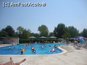 [P49] Jupiter - Frumoasa piscină din incinta Campingului Zodiac.  » foto by Floryn81
 - 
<span class="allrVoted glyphicon glyphicon-heart hidden" id="av880780"></span>
<a class="m-l-10 hidden" id="sv880780" onclick="voting_Foto_DelVot(,880780,14525)" role="button">șterge vot <span class="glyphicon glyphicon-remove"></span></a>
<a id="v9880780" class=" c-red"  onclick="voting_Foto_SetVot(880780)" role="button"><span class="glyphicon glyphicon-heart-empty"></span> <b>LIKE</b> = Votează poza</a> <img class="hidden"  id="f880780W9" src="/imagini/loader.gif" border="0" /><span class="AjErrMes hidden" id="e880780ErM"></span>