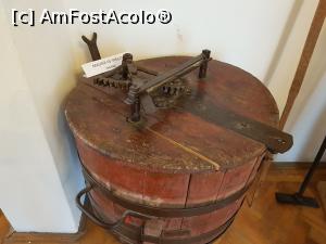 [P21] Un strămoș al mașinilor de spălat actuale.  » foto by Floryn81
 - 
<span class="allrVoted glyphicon glyphicon-heart hidden" id="av1132148"></span>
<a class="m-l-10 hidden" id="sv1132148" onclick="voting_Foto_DelVot(,1132148,14527)" role="button">șterge vot <span class="glyphicon glyphicon-remove"></span></a>
<a id="v91132148" class=" c-red"  onclick="voting_Foto_SetVot(1132148)" role="button"><span class="glyphicon glyphicon-heart-empty"></span> <b>LIKE</b> = Votează poza</a> <img class="hidden"  id="f1132148W9" src="/imagini/loader.gif" border="0" /><span class="AjErrMes hidden" id="e1132148ErM"></span>