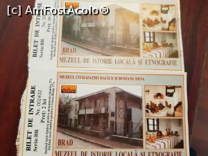[P32] Muzeul de Istorie Locală și Etnografie din Brad - AmFostAcolo! Bilet de intrare pentru adult și bilet de intrare pentru copil.  » foto by Floryn81
 - 
<span class="allrVoted glyphicon glyphicon-heart hidden" id="av1132159"></span>
<a class="m-l-10 hidden" id="sv1132159" onclick="voting_Foto_DelVot(,1132159,14527)" role="button">șterge vot <span class="glyphicon glyphicon-remove"></span></a>
<a id="v91132159" class=" c-red"  onclick="voting_Foto_SetVot(1132159)" role="button"><span class="glyphicon glyphicon-heart-empty"></span> <b>LIKE</b> = Votează poza</a> <img class="hidden"  id="f1132159W9" src="/imagini/loader.gif" border="0" /><span class="AjErrMes hidden" id="e1132159ErM"></span>