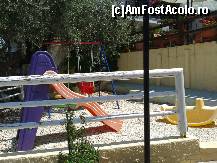 [P05] mic loc de joaca pentru copii in drum spre piscina » foto by abniela
 - 
<span class="allrVoted glyphicon glyphicon-heart hidden" id="av437880"></span>
<a class="m-l-10 hidden" id="sv437880" onclick="voting_Foto_DelVot(,437880,14555)" role="button">șterge vot <span class="glyphicon glyphicon-remove"></span></a>
<a id="v9437880" class=" c-red"  onclick="voting_Foto_SetVot(437880)" role="button"><span class="glyphicon glyphicon-heart-empty"></span> <b>LIKE</b> = Votează poza</a> <img class="hidden"  id="f437880W9" src="/imagini/loader.gif" border="0" /><span class="AjErrMes hidden" id="e437880ErM"></span>