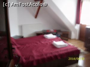 [P01] Cu scuze pentru calitate - cămăruța noastră » foto by puiutea
 - 
<span class="allrVoted glyphicon glyphicon-heart hidden" id="av751885"></span>
<a class="m-l-10 hidden" id="sv751885" onclick="voting_Foto_DelVot(,751885,14595)" role="button">șterge vot <span class="glyphicon glyphicon-remove"></span></a>
<a id="v9751885" class=" c-red"  onclick="voting_Foto_SetVot(751885)" role="button"><span class="glyphicon glyphicon-heart-empty"></span> <b>LIKE</b> = Votează poza</a> <img class="hidden"  id="f751885W9" src="/imagini/loader.gif" border="0" /><span class="AjErrMes hidden" id="e751885ErM"></span>