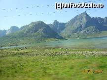 [P31] Lofoten - Piscuri montane.  » foto by iulianic
 - 
<span class="allrVoted glyphicon glyphicon-heart hidden" id="av485538"></span>
<a class="m-l-10 hidden" id="sv485538" onclick="voting_Foto_DelVot(,485538,14621)" role="button">șterge vot <span class="glyphicon glyphicon-remove"></span></a>
<a id="v9485538" class=" c-red"  onclick="voting_Foto_SetVot(485538)" role="button"><span class="glyphicon glyphicon-heart-empty"></span> <b>LIKE</b> = Votează poza</a> <img class="hidden"  id="f485538W9" src="/imagini/loader.gif" border="0" /><span class="AjErrMes hidden" id="e485538ErM"></span>