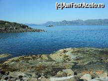 [P06] Lofoten - Mirifice întinderi de ape şi creste montane.  » foto by iulianic
 - 
<span class="allrVoted glyphicon glyphicon-heart hidden" id="av485503"></span>
<a class="m-l-10 hidden" id="sv485503" onclick="voting_Foto_DelVot(,485503,14621)" role="button">șterge vot <span class="glyphicon glyphicon-remove"></span></a>
<a id="v9485503" class=" c-red"  onclick="voting_Foto_SetVot(485503)" role="button"><span class="glyphicon glyphicon-heart-empty"></span> <b>LIKE</b> = Votează poza</a> <img class="hidden"  id="f485503W9" src="/imagini/loader.gif" border="0" /><span class="AjErrMes hidden" id="e485503ErM"></span>