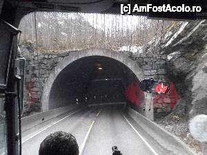 [P19] intrarea in cel de al 2-lea tunel, cel care nu se mai termina » foto by grecudoina
 - 
<span class="allrVoted glyphicon glyphicon-heart hidden" id="av440966"></span>
<a class="m-l-10 hidden" id="sv440966" onclick="voting_Foto_DelVot(,440966,14621)" role="button">șterge vot <span class="glyphicon glyphicon-remove"></span></a>
<a id="v9440966" class=" c-red"  onclick="voting_Foto_SetVot(440966)" role="button"><span class="glyphicon glyphicon-heart-empty"></span> <b>LIKE</b> = Votează poza</a> <img class="hidden"  id="f440966W9" src="/imagini/loader.gif" border="0" /><span class="AjErrMes hidden" id="e440966ErM"></span>