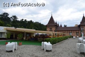 [P11] Terasa in incinta strandului » foto by AZE
 - 
<span class="allrVoted glyphicon glyphicon-heart hidden" id="av772183"></span>
<a class="m-l-10 hidden" id="sv772183" onclick="voting_Foto_DelVot(,772183,14626)" role="button">șterge vot <span class="glyphicon glyphicon-remove"></span></a>
<a id="v9772183" class=" c-red"  onclick="voting_Foto_SetVot(772183)" role="button"><span class="glyphicon glyphicon-heart-empty"></span> <b>LIKE</b> = Votează poza</a> <img class="hidden"  id="f772183W9" src="/imagini/loader.gif" border="0" /><span class="AjErrMes hidden" id="e772183ErM"></span>