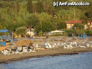 [P18] Plaja din Kyllini, poza facuta de pe ferryboat » foto by Muffin2009*
 - 
<span class="allrVoted glyphicon glyphicon-heart hidden" id="av397960"></span>
<a class="m-l-10 hidden" id="sv397960" onclick="voting_Foto_DelVot(,397960,14642)" role="button">șterge vot <span class="glyphicon glyphicon-remove"></span></a>
<a id="v9397960" class=" c-red"  onclick="voting_Foto_SetVot(397960)" role="button"><span class="glyphicon glyphicon-heart-empty"></span> <b>LIKE</b> = Votează poza</a> <img class="hidden"  id="f397960W9" src="/imagini/loader.gif" border="0" /><span class="AjErrMes hidden" id="e397960ErM"></span>