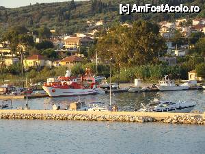 [P14] Kyllini vazut de pe ferry » foto by Muffin2009*
 - 
<span class="allrVoted glyphicon glyphicon-heart hidden" id="av400646"></span>
<a class="m-l-10 hidden" id="sv400646" onclick="voting_Foto_DelVot(,400646,14642)" role="button">șterge vot <span class="glyphicon glyphicon-remove"></span></a>
<a id="v9400646" class=" c-red"  onclick="voting_Foto_SetVot(400646)" role="button"><span class="glyphicon glyphicon-heart-empty"></span> <b>LIKE</b> = Votează poza</a> <img class="hidden"  id="f400646W9" src="/imagini/loader.gif" border="0" /><span class="AjErrMes hidden" id="e400646ErM"></span>