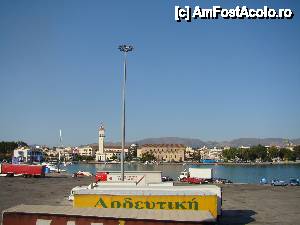 [P26] Am ajuns in port in Zante town » foto by Muffin2009*
 - 
<span class="allrVoted glyphicon glyphicon-heart hidden" id="av400658"></span>
<a class="m-l-10 hidden" id="sv400658" onclick="voting_Foto_DelVot(,400658,14642)" role="button">șterge vot <span class="glyphicon glyphicon-remove"></span></a>
<a id="v9400658" class=" c-red"  onclick="voting_Foto_SetVot(400658)" role="button"><span class="glyphicon glyphicon-heart-empty"></span> <b>LIKE</b> = Votează poza</a> <img class="hidden"  id="f400658W9" src="/imagini/loader.gif" border="0" /><span class="AjErrMes hidden" id="e400658ErM"></span>
