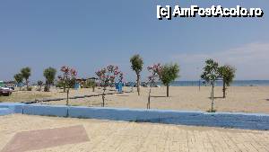 [P04] La Chilia-n port, pardon Kyllini, dacă ajungeți mai devreme se poate face plajă și baie...  » foto by Nasshu
 - 
<span class="allrVoted glyphicon glyphicon-heart hidden" id="av440582"></span>
<a class="m-l-10 hidden" id="sv440582" onclick="voting_Foto_DelVot(,440582,14642)" role="button">șterge vot <span class="glyphicon glyphicon-remove"></span></a>
<a id="v9440582" class=" c-red"  onclick="voting_Foto_SetVot(440582)" role="button"><span class="glyphicon glyphicon-heart-empty"></span> <b>LIKE</b> = Votează poza</a> <img class="hidden"  id="f440582W9" src="/imagini/loader.gif" border="0" /><span class="AjErrMes hidden" id="e440582ErM"></span>