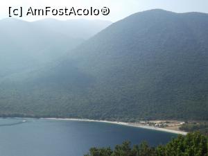 [P01] Plaja Antisamos desus, de la punctul de belvedere de pe şosea » foto by irinad
 - 
<span class="allrVoted glyphicon glyphicon-heart hidden" id="av831363"></span>
<a class="m-l-10 hidden" id="sv831363" onclick="voting_Foto_DelVot(,831363,14654)" role="button">șterge vot <span class="glyphicon glyphicon-remove"></span></a>
<a id="v9831363" class=" c-red"  onclick="voting_Foto_SetVot(831363)" role="button"><span class="glyphicon glyphicon-heart-empty"></span> <b>LIKE</b> = Votează poza</a> <img class="hidden"  id="f831363W9" src="/imagini/loader.gif" border="0" /><span class="AjErrMes hidden" id="e831363ErM"></span>