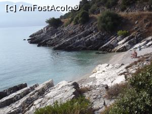 [P12] Una dintre plajele mici, fără nume pe care am întâlnit-o spre plaja Agia Paraskevi » foto by irinad
 - 
<span class="allrVoted glyphicon glyphicon-heart hidden" id="av831391"></span>
<a class="m-l-10 hidden" id="sv831391" onclick="voting_Foto_DelVot(,831391,14654)" role="button">șterge vot <span class="glyphicon glyphicon-remove"></span></a>
<a id="v9831391" class=" c-red"  onclick="voting_Foto_SetVot(831391)" role="button"><span class="glyphicon glyphicon-heart-empty"></span> <b>LIKE</b> = Votează poza</a> <img class="hidden"  id="f831391W9" src="/imagini/loader.gif" border="0" /><span class="AjErrMes hidden" id="e831391ErM"></span>