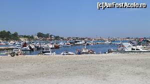 [P11] La intoarcerea de pe insula, vedere in Portul Agios Sostis » foto by nosferatoo
 - 
<span class="allrVoted glyphicon glyphicon-heart hidden" id="av516839"></span>
<a class="m-l-10 hidden" id="sv516839" onclick="voting_Foto_DelVot(,516839,14658)" role="button">șterge vot <span class="glyphicon glyphicon-remove"></span></a>
<a id="v9516839" class=" c-red"  onclick="voting_Foto_SetVot(516839)" role="button"><span class="glyphicon glyphicon-heart-empty"></span> <b>LIKE</b> = Votează poza</a> <img class="hidden"  id="f516839W9" src="/imagini/loader.gif" border="0" /><span class="AjErrMes hidden" id="e516839ErM"></span>