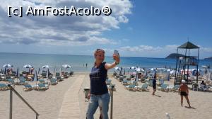 [P58] Doream și eu un selfie cu plaja dar o prietenă m-a surprins- Asta-i bonus!  » foto by krisstinna
 - 
<span class="allrVoted glyphicon glyphicon-heart hidden" id="av774277"></span>
<a class="m-l-10 hidden" id="sv774277" onclick="voting_Foto_DelVot(,774277,14658)" role="button">șterge vot <span class="glyphicon glyphicon-remove"></span></a>
<a id="v9774277" class=" c-red"  onclick="voting_Foto_SetVot(774277)" role="button"><span class="glyphicon glyphicon-heart-empty"></span> <b>LIKE</b> = Votează poza</a> <img class="hidden"  id="f774277W9" src="/imagini/loader.gif" border="0" /><span class="AjErrMes hidden" id="e774277ErM"></span>