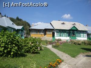 [P09] Mănăstirea Suzana - un colț de rai la poalele munților.  » foto by Floryn81
 - 
<span class="allrVoted glyphicon glyphicon-heart hidden" id="av731370"></span>
<a class="m-l-10 hidden" id="sv731370" onclick="voting_Foto_DelVot(,731370,14664)" role="button">șterge vot <span class="glyphicon glyphicon-remove"></span></a>
<a id="v9731370" class=" c-red"  onclick="voting_Foto_SetVot(731370)" role="button"><span class="glyphicon glyphicon-heart-empty"></span> <b>LIKE</b> = Votează poza</a> <img class="hidden"  id="f731370W9" src="/imagini/loader.gif" border="0" /><span class="AjErrMes hidden" id="e731370ErM"></span>