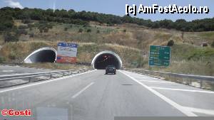 [P19] Pe A2, undeva, între Ioannina şi Metsovo.  » foto by Costi
 - 
<span class="allrVoted glyphicon glyphicon-heart hidden" id="av435972"></span>
<a class="m-l-10 hidden" id="sv435972" onclick="voting_Foto_DelVot(,435972,14691)" role="button">șterge vot <span class="glyphicon glyphicon-remove"></span></a>
<a id="v9435972" class=" c-red"  onclick="voting_Foto_SetVot(435972)" role="button"><span class="glyphicon glyphicon-heart-empty"></span> <b>LIKE</b> = Votează poza</a> <img class="hidden"  id="f435972W9" src="/imagini/loader.gif" border="0" /><span class="AjErrMes hidden" id="e435972ErM"></span>