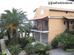 [P11] Mires House - Agios Gordios, Corfu » foto by vlado2
 - 
<span class="allrVoted glyphicon glyphicon-heart hidden" id="av574694"></span>
<a class="m-l-10 hidden" id="sv574694" onclick="voting_Foto_DelVot(,574694,14693)" role="button">șterge vot <span class="glyphicon glyphicon-remove"></span></a>
<a id="v9574694" class=" c-red"  onclick="voting_Foto_SetVot(574694)" role="button"><span class="glyphicon glyphicon-heart-empty"></span> <b>LIKE</b> = Votează poza</a> <img class="hidden"  id="f574694W9" src="/imagini/loader.gif" border="0" /><span class="AjErrMes hidden" id="e574694ErM"></span>