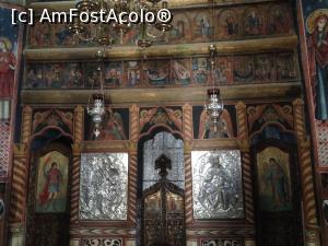 [P34] Manastirea Sinaia - biserica veche - interior » foto by mishu
 - 
<span class="allrVoted glyphicon glyphicon-heart hidden" id="av769173"></span>
<a class="m-l-10 hidden" id="sv769173" onclick="voting_Foto_DelVot(,769173,14696)" role="button">șterge vot <span class="glyphicon glyphicon-remove"></span></a>
<a id="v9769173" class=" c-red"  onclick="voting_Foto_SetVot(769173)" role="button"><span class="glyphicon glyphicon-heart-empty"></span> <b>LIKE</b> = Votează poza</a> <img class="hidden"  id="f769173W9" src="/imagini/loader.gif" border="0" /><span class="AjErrMes hidden" id="e769173ErM"></span>