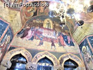 [P22] Detalii picturi în interiorul Bisericii Vechi » foto by Michi
 - 
<span class="allrVoted glyphicon glyphicon-heart hidden" id="av1330431"></span>
<a class="m-l-10 hidden" id="sv1330431" onclick="voting_Foto_DelVot(,1330431,14696)" role="button">șterge vot <span class="glyphicon glyphicon-remove"></span></a>
<a id="v91330431" class=" c-red"  onclick="voting_Foto_SetVot(1330431)" role="button"><span class="glyphicon glyphicon-heart-empty"></span> <b>LIKE</b> = Votează poza</a> <img class="hidden"  id="f1330431W9" src="/imagini/loader.gif" border="0" /><span class="AjErrMes hidden" id="e1330431ErM"></span>