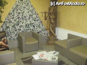 [P02] Sala de asteptare plina cu pliante despre bai » foto by dorgo
 - 
<span class="allrVoted glyphicon glyphicon-heart hidden" id="av443245"></span>
<a class="m-l-10 hidden" id="sv443245" onclick="voting_Foto_DelVot(,443245,14708)" role="button">șterge vot <span class="glyphicon glyphicon-remove"></span></a>
<a id="v9443245" class=" c-red"  onclick="voting_Foto_SetVot(443245)" role="button"><span class="glyphicon glyphicon-heart-empty"></span> <b>LIKE</b> = Votează poza</a> <img class="hidden"  id="f443245W9" src="/imagini/loader.gif" border="0" /><span class="AjErrMes hidden" id="e443245ErM"></span>