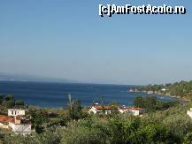 [P07] Vedere din balconul vilei spre plaja Agia Paraschieva » foto by dan_gina2006
 - 
<span class="allrVoted glyphicon glyphicon-heart hidden" id="av471351"></span>
<a class="m-l-10 hidden" id="sv471351" onclick="voting_Foto_DelVot(,471351,14711)" role="button">șterge vot <span class="glyphicon glyphicon-remove"></span></a>
<a id="v9471351" class=" c-red"  onclick="voting_Foto_SetVot(471351)" role="button"><span class="glyphicon glyphicon-heart-empty"></span> <b>LIKE</b> = Votează poza</a> <img class="hidden"  id="f471351W9" src="/imagini/loader.gif" border="0" /><span class="AjErrMes hidden" id="e471351ErM"></span>