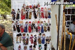 [P14] 'Dragoste de Râmnic' / Expozitie de papusi populare din Arges » foto by mireille
 - 
<span class="allrVoted glyphicon glyphicon-heart hidden" id="av445961"></span>
<a class="m-l-10 hidden" id="sv445961" onclick="voting_Foto_DelVot(,445961,14741)" role="button">șterge vot <span class="glyphicon glyphicon-remove"></span></a>
<a id="v9445961" class=" c-red"  onclick="voting_Foto_SetVot(445961)" role="button"><span class="glyphicon glyphicon-heart-empty"></span> <b>LIKE</b> = Votează poza</a> <img class="hidden"  id="f445961W9" src="/imagini/loader.gif" border="0" /><span class="AjErrMes hidden" id="e445961ErM"></span>