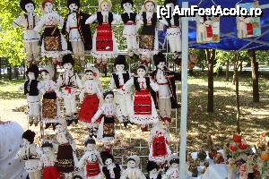 [P15] 'Dragoste de Râmnic' / Arges -papusi traditionale romanesti » foto by mireille
 - 
<span class="allrVoted glyphicon glyphicon-heart hidden" id="av445962"></span>
<a class="m-l-10 hidden" id="sv445962" onclick="voting_Foto_DelVot(,445962,14741)" role="button">șterge vot <span class="glyphicon glyphicon-remove"></span></a>
<a id="v9445962" class=" c-red"  onclick="voting_Foto_SetVot(445962)" role="button"><span class="glyphicon glyphicon-heart-empty"></span> <b>LIKE</b> = Votează poza</a> <img class="hidden"  id="f445962W9" src="/imagini/loader.gif" border="0" /><span class="AjErrMes hidden" id="e445962ErM"></span>