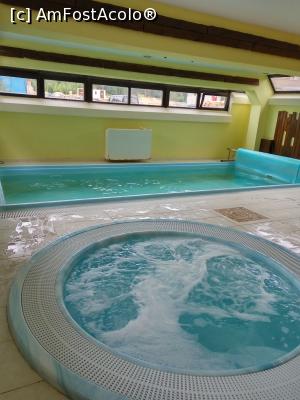 [P02] Piscina » foto by Lady_c*
 - 
<span class="allrVoted glyphicon glyphicon-heart hidden" id="av890123"></span>
<a class="m-l-10 hidden" id="sv890123" onclick="voting_Foto_DelVot(,890123,14745)" role="button">șterge vot <span class="glyphicon glyphicon-remove"></span></a>
<a id="v9890123" class=" c-red"  onclick="voting_Foto_SetVot(890123)" role="button"><span class="glyphicon glyphicon-heart-empty"></span> <b>LIKE</b> = Votează poza</a> <img class="hidden"  id="f890123W9" src="/imagini/loader.gif" border="0" /><span class="AjErrMes hidden" id="e890123ErM"></span>