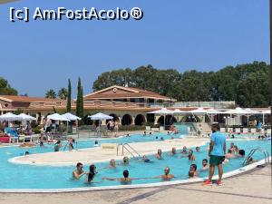 [P07] La piscina Mayor Capo Di Corfu » foto by ARA
 - 
<span class="allrVoted glyphicon glyphicon-heart hidden" id="av1309105"></span>
<a class="m-l-10 hidden" id="sv1309105" onclick="voting_Foto_DelVot(,1309105,14753)" role="button">șterge vot <span class="glyphicon glyphicon-remove"></span></a>
<a id="v91309105" class=" c-red"  onclick="voting_Foto_SetVot(1309105)" role="button"><span class="glyphicon glyphicon-heart-empty"></span> <b>LIKE</b> = Votează poza</a> <img class="hidden"  id="f1309105W9" src="/imagini/loader.gif" border="0" /><span class="AjErrMes hidden" id="e1309105ErM"></span>